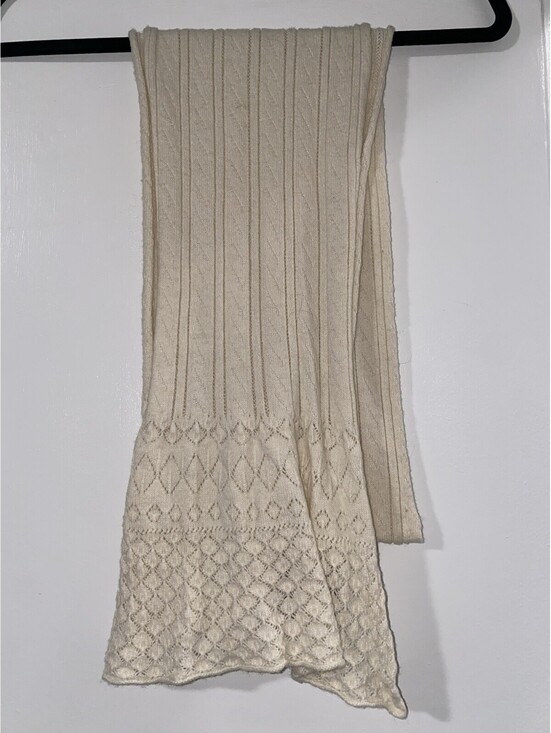 Ralph Lauren Accessories - Ralph Lauren Rugby Women’s Scarf 30% Wool Vintage One Size beige Unisex